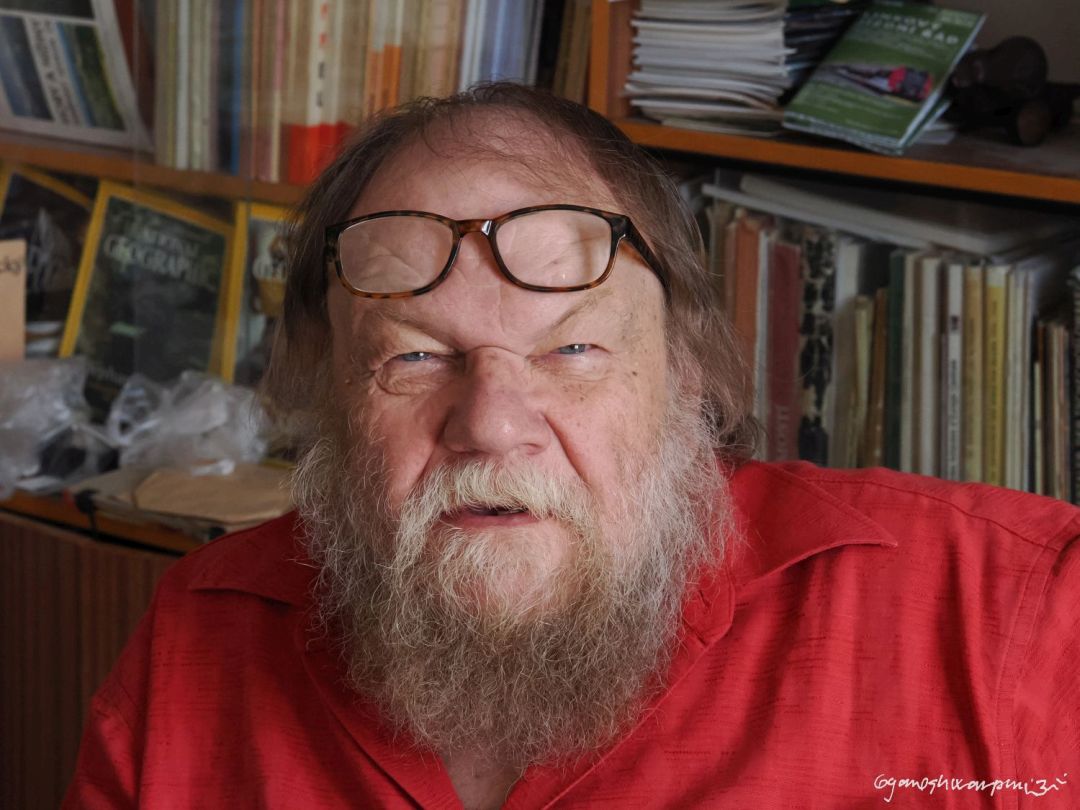 Docent Martin Oliva, prvotřídní odborník na pravěkou archeologii, můj přítel jemuž dedikuji tuto svou knihu (2024).