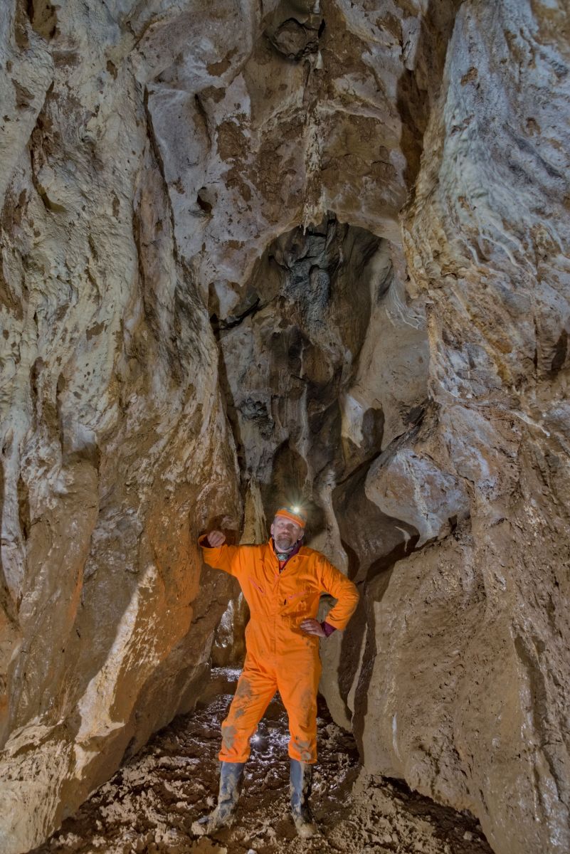U trativodů na konci Hlavní chodby Málčiny jeskyně. Foto: Pavel Chaloupský 2022. 