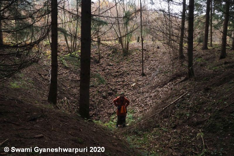 Závrt ve Skrejšnách (2020).