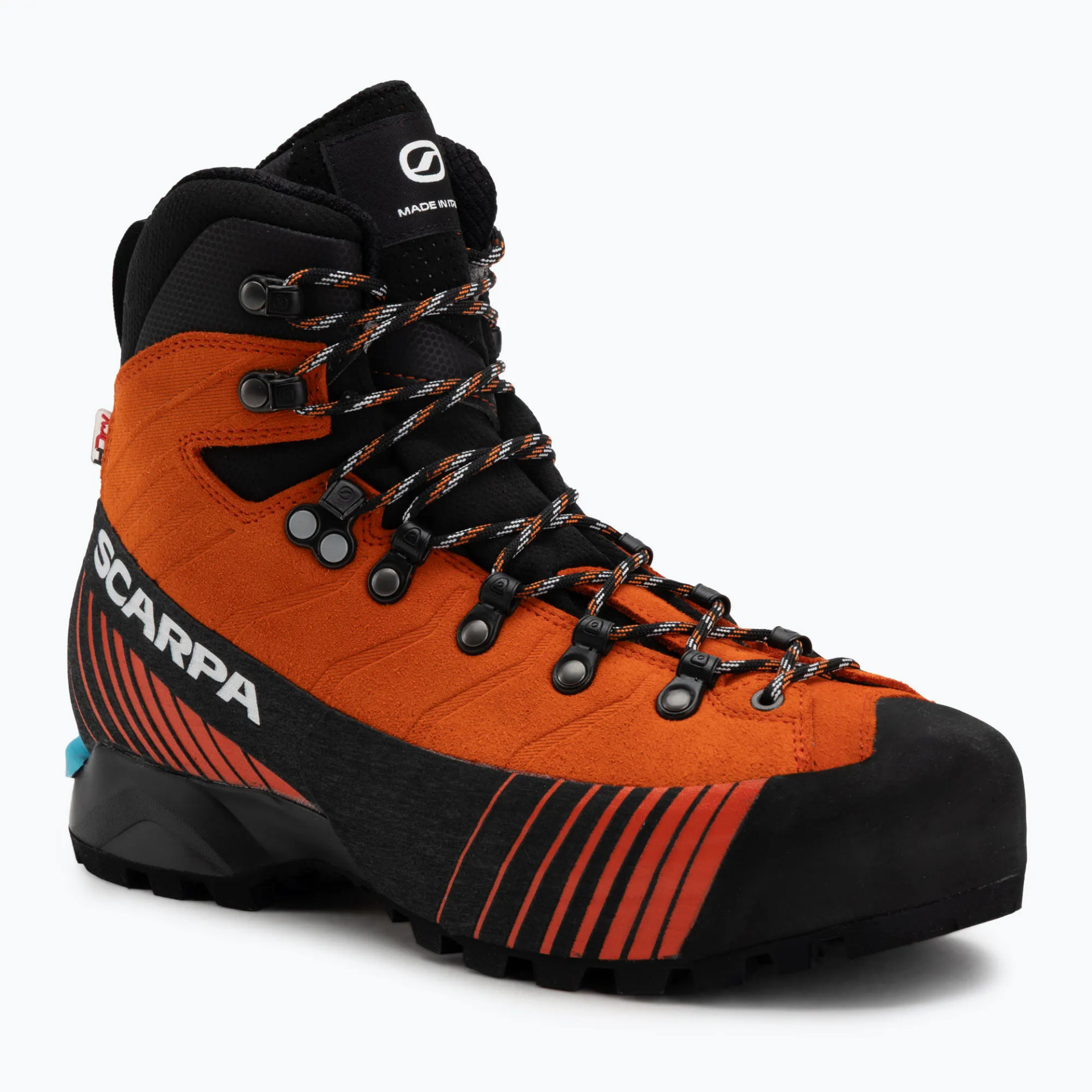 Plánuji zakoupit tyto oranžové pohorky Scarpa.